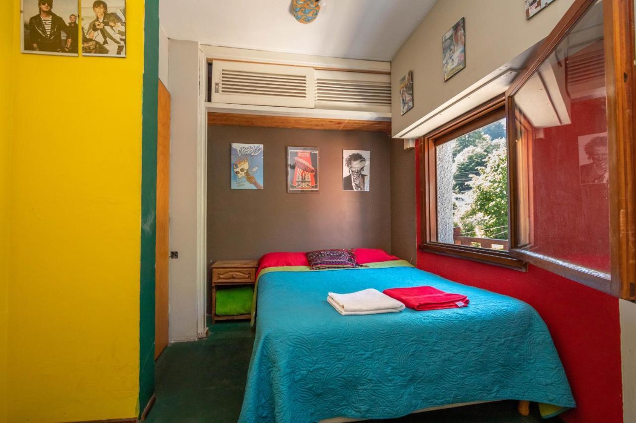La Casona Hostel San Carlos de Bariloche Exteriör bild