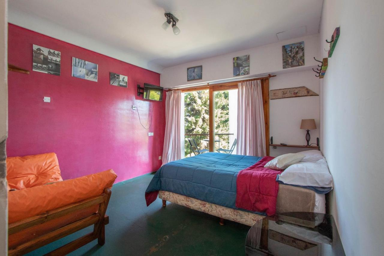 La Casona Hostel San Carlos de Bariloche Exteriör bild